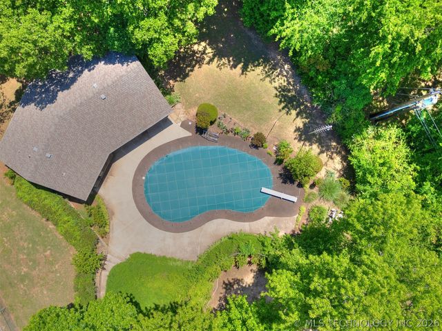 1420 E Fairview Avenue, Sapulpa, OK 74066