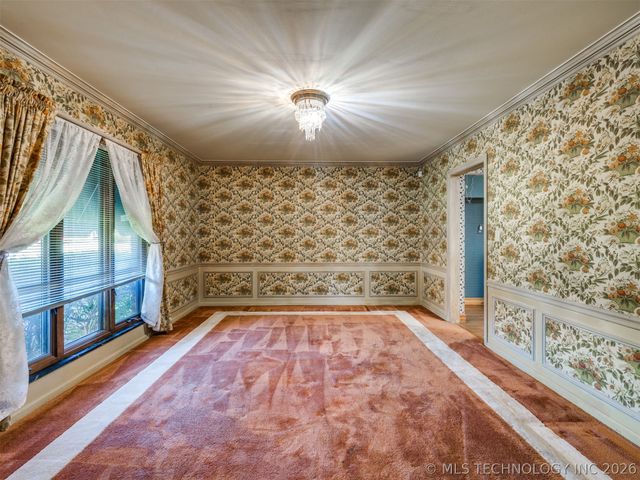 1420 E Fairview Avenue, Sapulpa, OK 74066