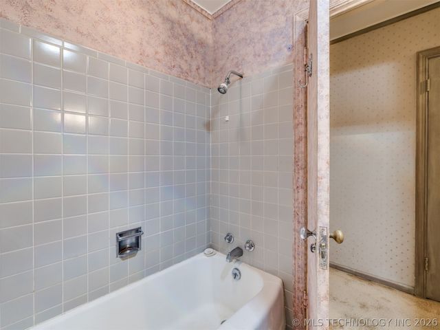 1420 E Fairview Avenue, Sapulpa, OK 74066