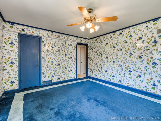 1420 E Fairview Avenue, Sapulpa, OK 74066