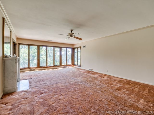 1420 E Fairview Avenue, Sapulpa, OK 74066
