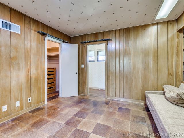 1420 E Fairview Avenue, Sapulpa, OK 74066