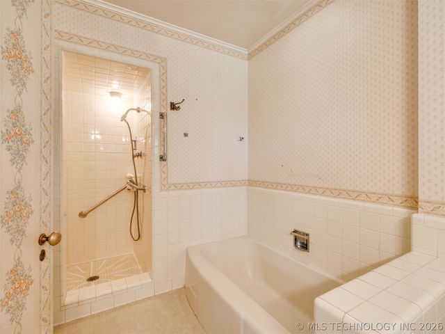 1420 E Fairview Avenue, Sapulpa, OK 74066