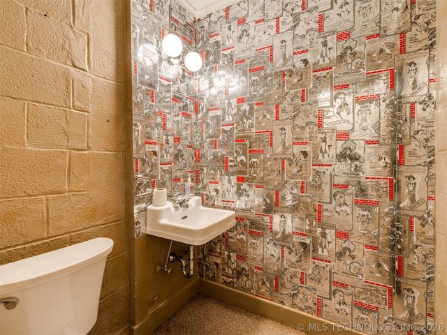 1420 E Fairview Avenue, Sapulpa, OK 74066