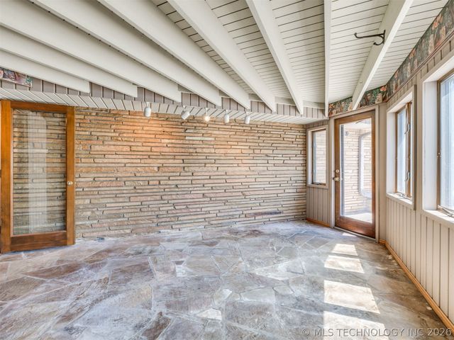 1420 E Fairview Avenue, Sapulpa, OK 74066