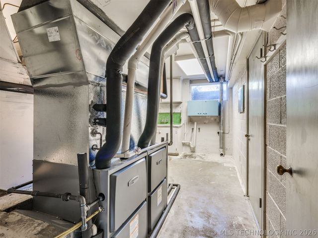 1420 E Fairview Avenue, Sapulpa, OK 74066
