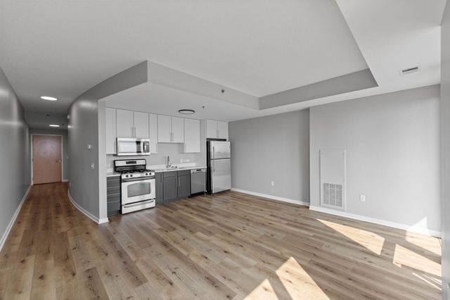 929 Portland Avenue S 1310, Minneapolis, MN 55404