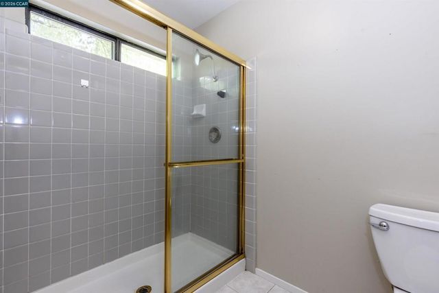 558 Churchill Downs Ct, Walnut Creek, CA 94596