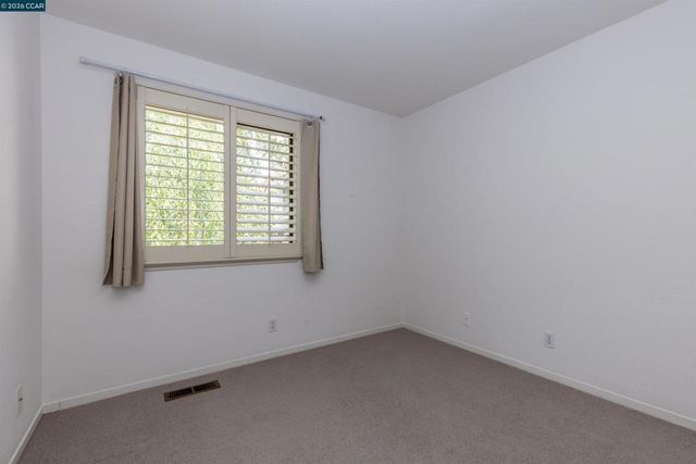 558 Churchill Downs Ct, Walnut Creek, CA 94596