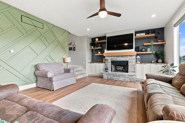 2915 NW Beechwood Court, Ankeny, IA 50023