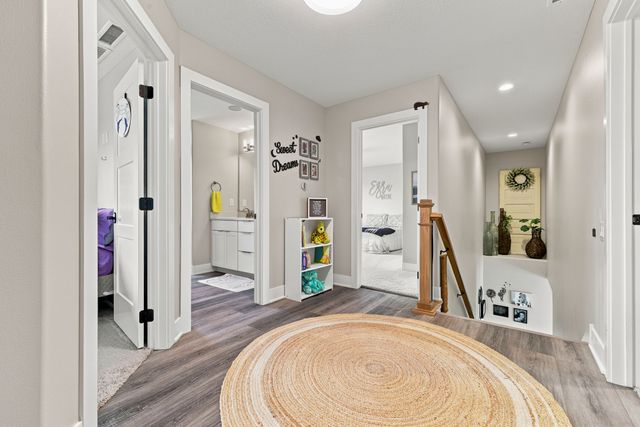 2915 NW Beechwood Court, Ankeny, IA 50023