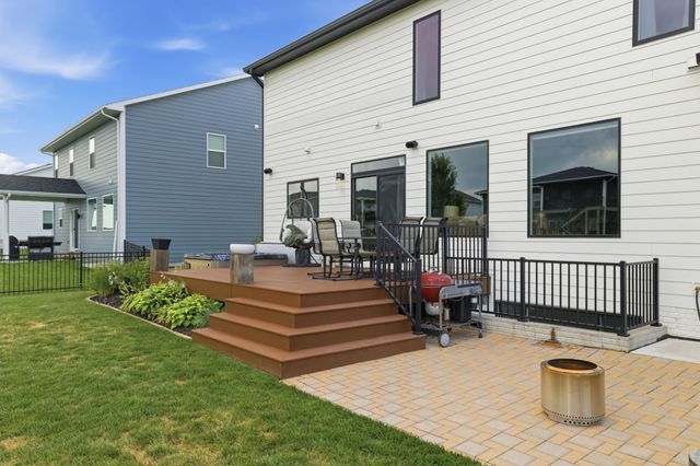 2915 NW Beechwood Court, Ankeny, IA 50023