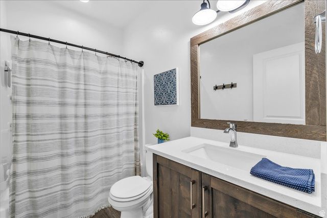 5867 S KASTRA LN, St. George, UT 84790