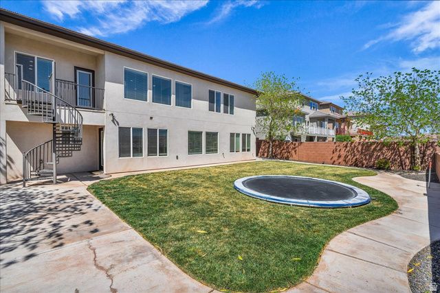 5867 S KASTRA LN, St. George, UT 84790