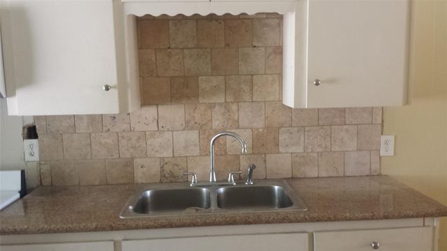 3810 Cochran Street, Houston, TX 77009