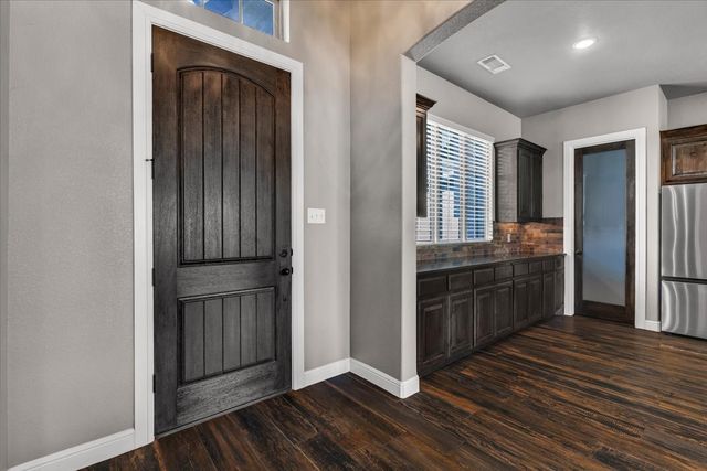 127 Paradise Oaks Court, Paradise, TX 76073