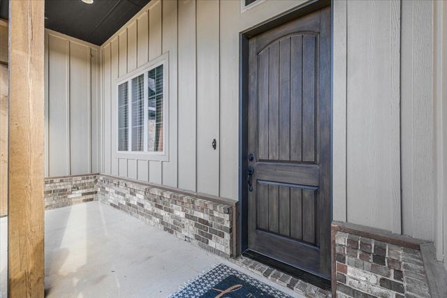 127 Paradise Oaks Court, Paradise, TX 76073