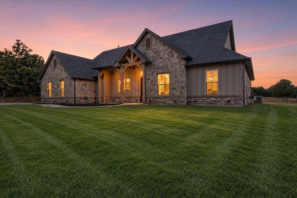 127 Paradise Oaks Court, Paradise, TX 76073 — photo 3