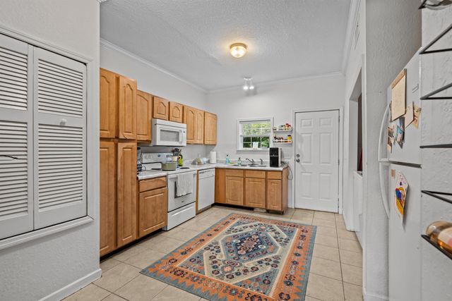 114 Cedar St 4, St Augustine, FL 32084