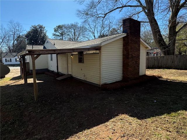 Address unavailable.