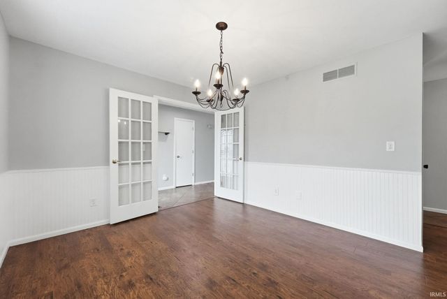 624 Woodland Springs Place, Fort Wayne, IN 46825