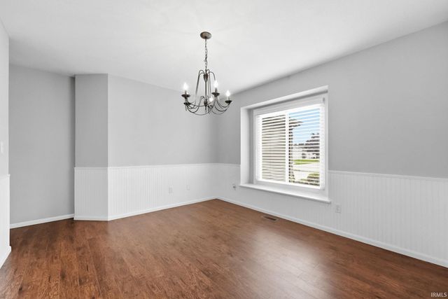 624 Woodland Springs Place, Fort Wayne, IN 46825