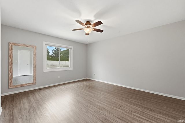 624 Woodland Springs Place, Fort Wayne, IN 46825