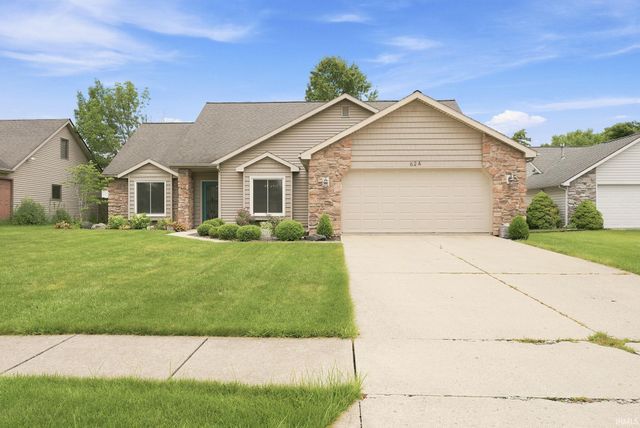 624 Woodland Springs Place, Fort Wayne, IN 46825