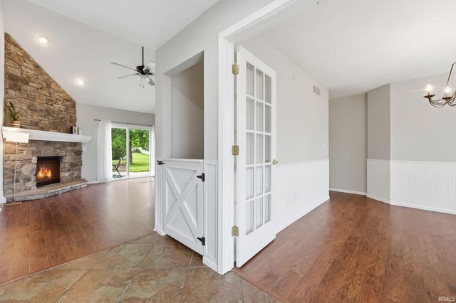 624 Woodland Springs Place, Fort Wayne, IN 46825