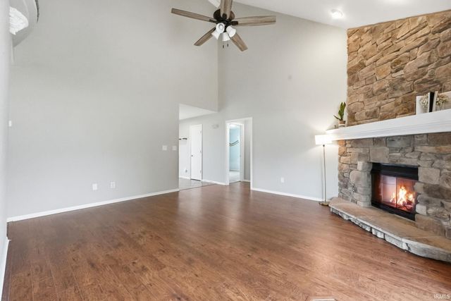 624 Woodland Springs Place, Fort Wayne, IN 46825