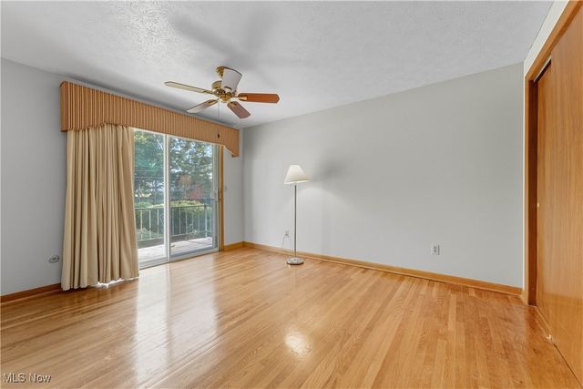 2406 Nottingham Street NW, Massillon, OH 44646