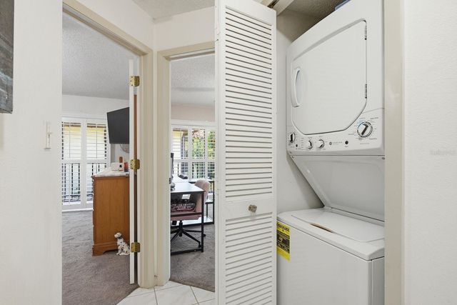 2614 HAMMOCK COURT 2614, Clearwater, FL 33761