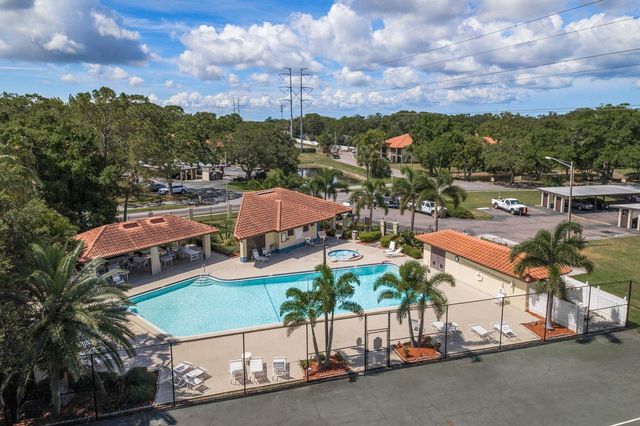 2614 HAMMOCK COURT 2614, Clearwater, FL 33761