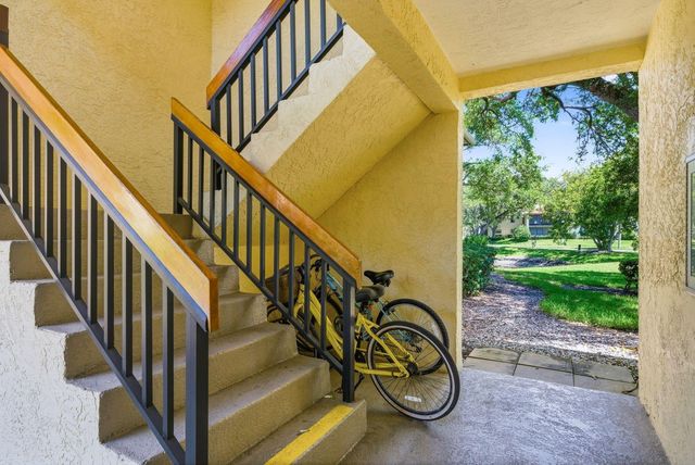 2614 HAMMOCK COURT 2614, Clearwater, FL 33761