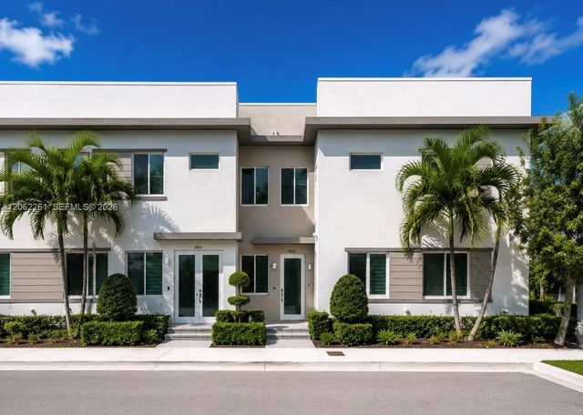6472 NW 103rd Pl, Doral, FL 33178