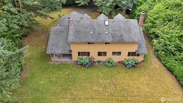 13116 233rd Avenue SE, Issaquah, WA 98027