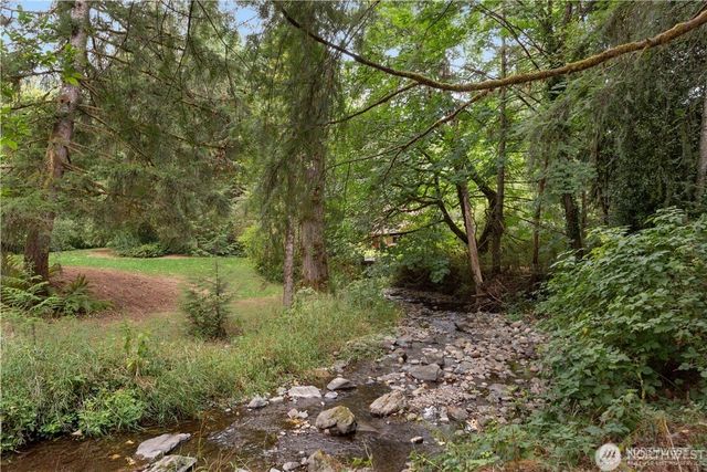 13116 233rd Avenue SE, Issaquah, WA 98027