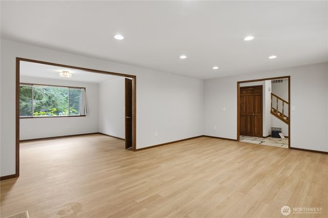 13116 233rd Avenue SE, Issaquah, WA 98027