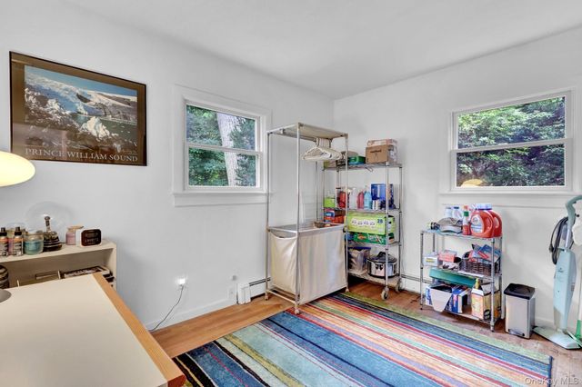 43 Huyler Court, Setauket, NY 11733
