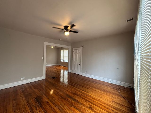 11201 S Normal Avenue, Chicago, IL 60628