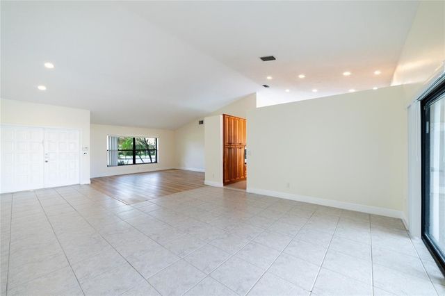 1260 NW 101st Ave, Plantation, FL 33322