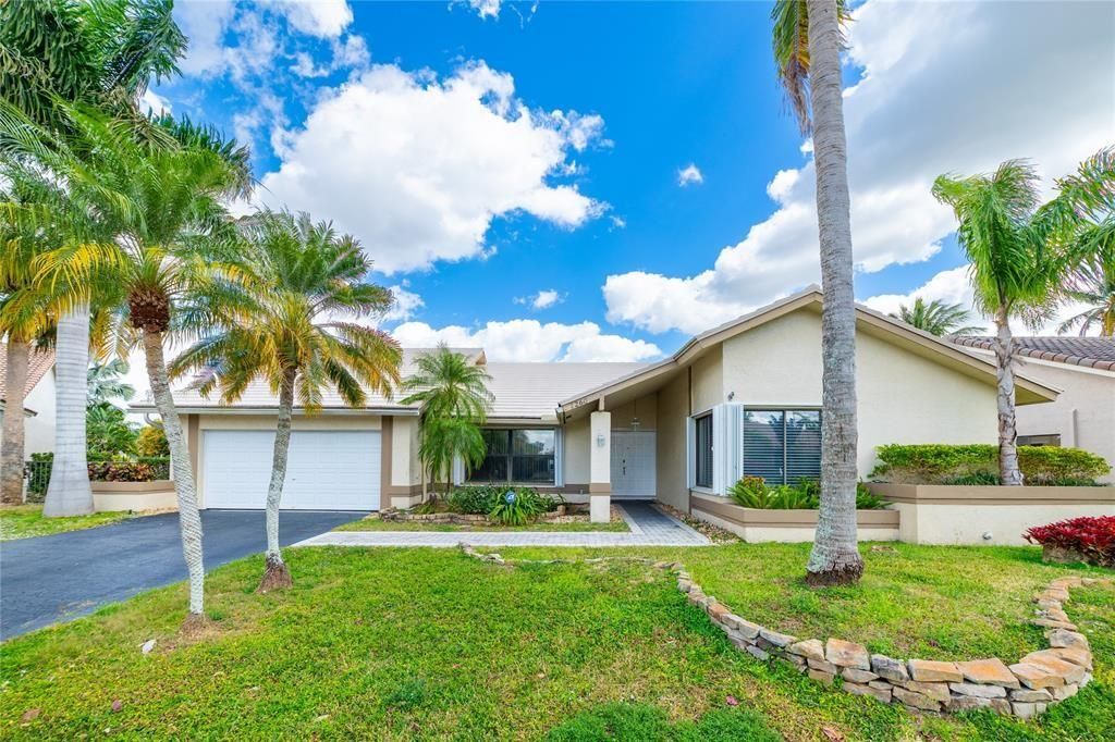 1260 NW 101st Ave, Plantation, FL 33322
