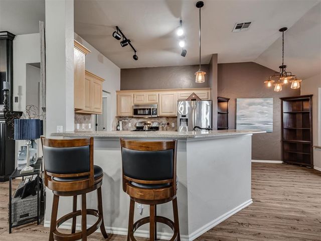 1909 Fair Meadow Drive, Edmond, OK 73003