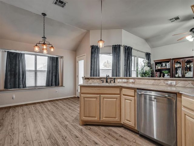 1909 Fair Meadow Drive, Edmond, OK 73003