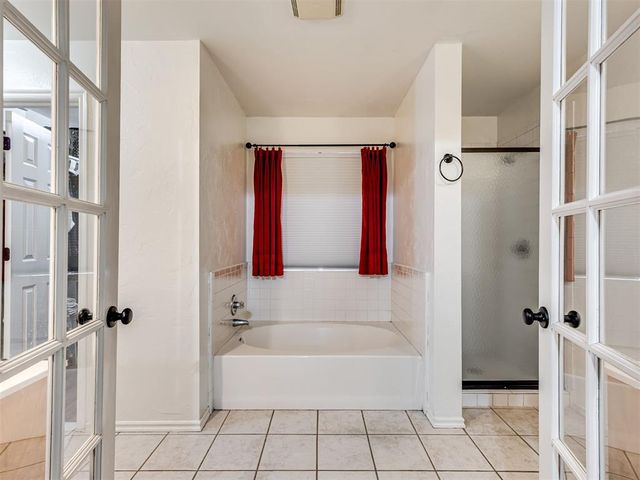 1909 Fair Meadow Drive, Edmond, OK 73003