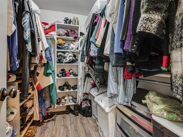 1909 Fair Meadow Drive, Edmond, OK 73003