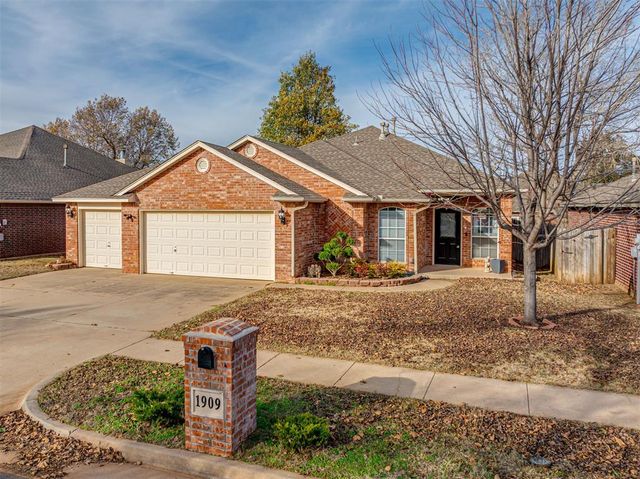 1909 Fair Meadow Drive, Edmond, OK 73003