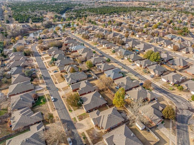 1909 Fair Meadow Drive, Edmond, OK 73003