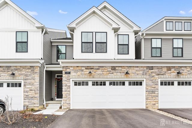 77 Mustang Drive, Manalapan, NJ 07726