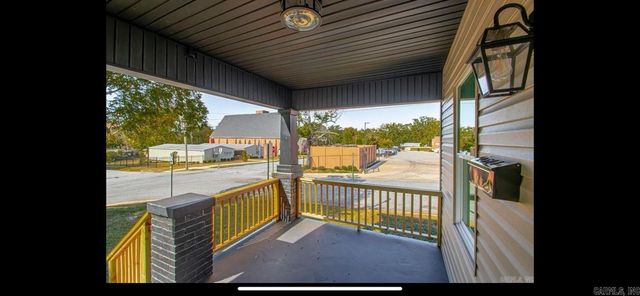 2501 Maple Street, Little Rock, AR 72204